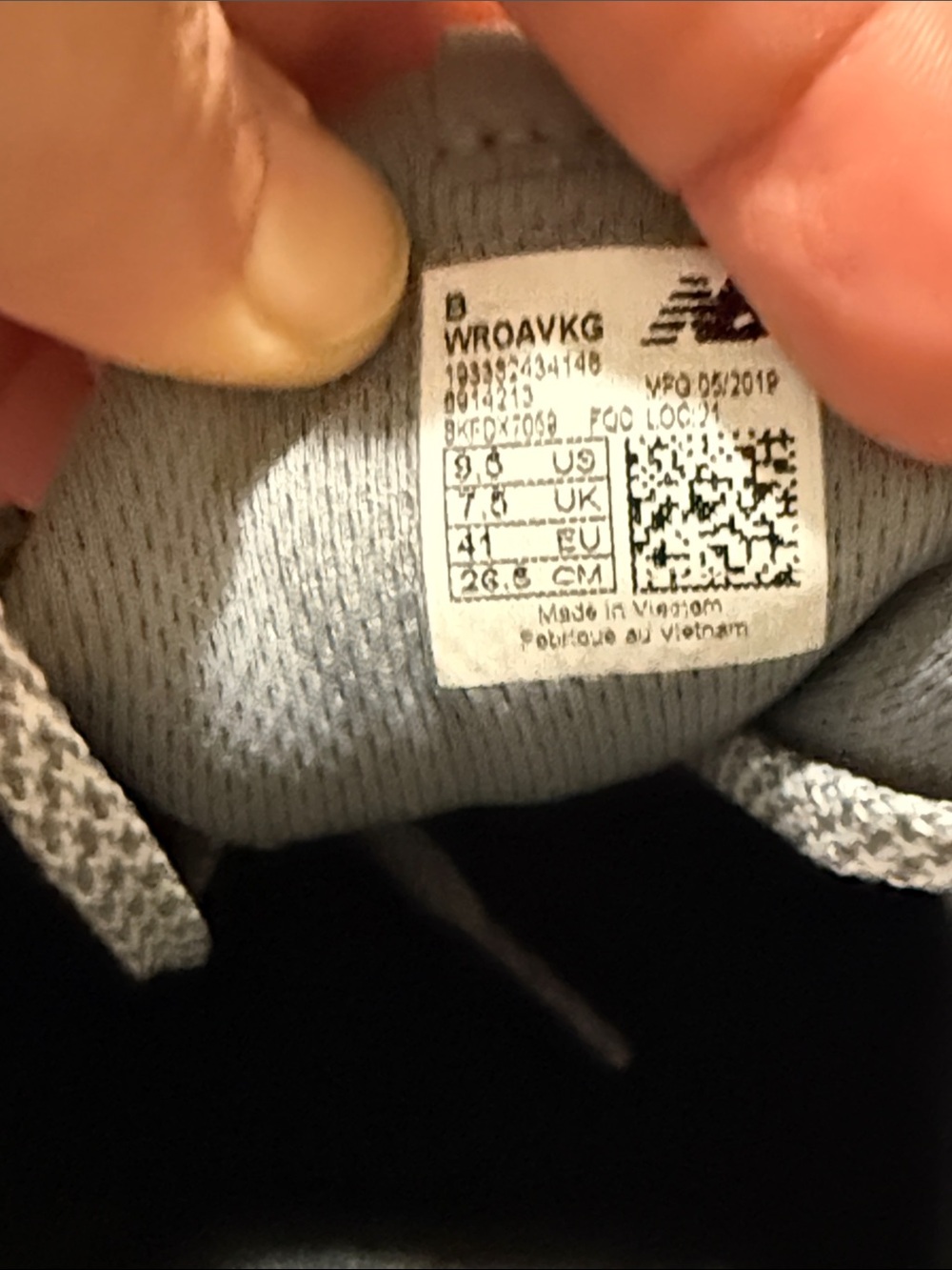 Balance Fresh Foam Roav Sneakers Women Sise 9.5 - Picture 13 of 16